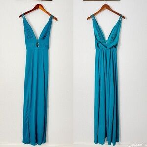 Fame & Partners Gown